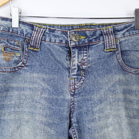 MUDD WOMEN'S JEANS EMBROIDERED POCKETS FLARED BOOT LEGS STYLE BCP3108X SZ 5 VTG - Picture 3 of 9